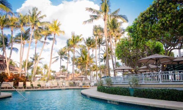 Lago-Mar-Beach-Resort-and-Club-Florida-Beach-Resorts