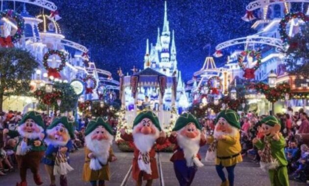 Christmas-Vacation-Ideas-For-Families-in-disney-florida