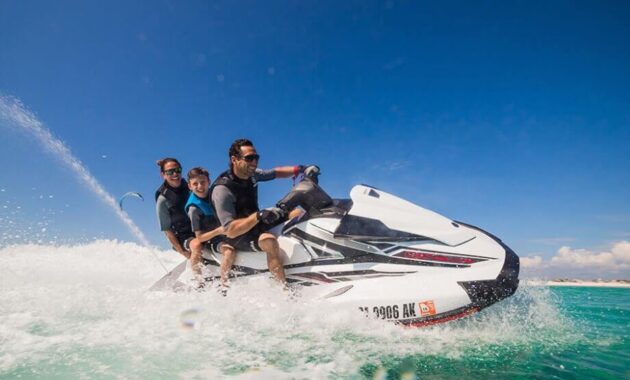 Things-To-Do-In-Siesta-Key-Florida-Siesta-Jet-Ski 2
