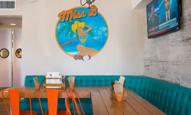 Miss B’s Coconut Club - Mission Beach San Diego 2