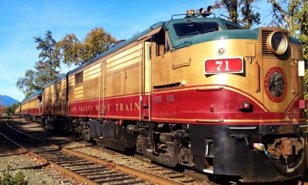 train in san francisco - wine train tour