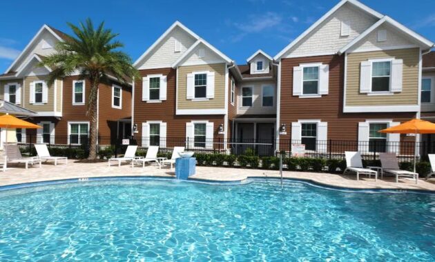 Summerville Vacation Homes by Columbia Management - Orlando Florida Holiday Villas