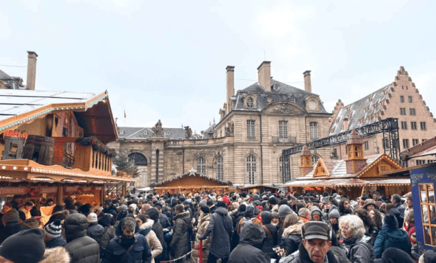Visiting-the-Christmas-Market-in-Strasbourg-1