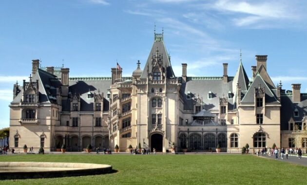 Biltmore Estate North Carolina A Grand Gilded Age Christmas