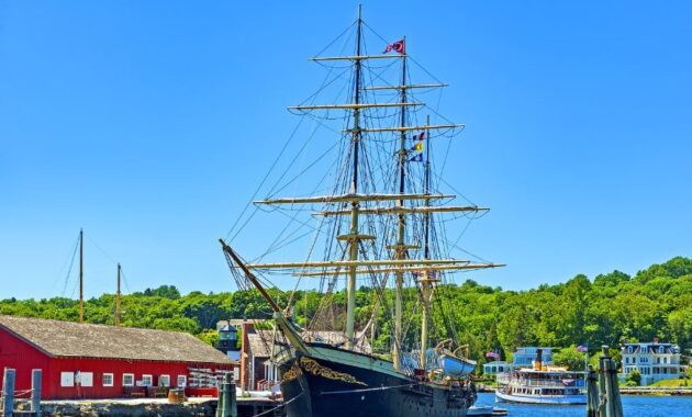 Mystic Seaport Connecticut - Historical Places to Visit in the US
