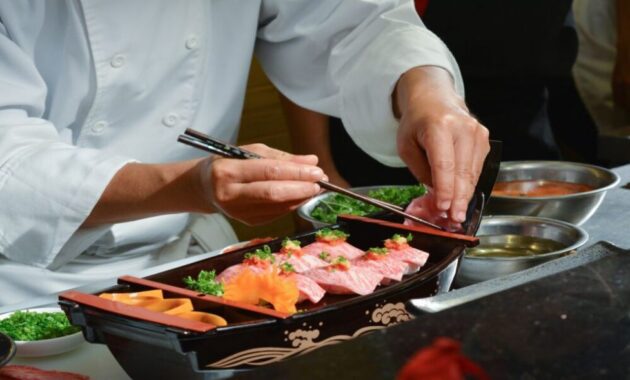 Sushi Extravaganza and Ramen Delights - Tokyo Japan