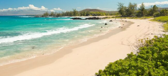 Best Beaches on the Big Island - Makalawena Beach