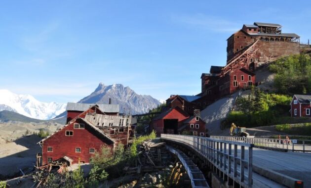 Kennecott Alaska - top ghost towns in the USA