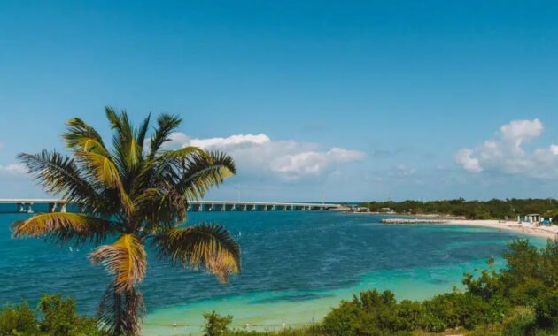 The Florida Keys, Florida - best sailing destinations USA