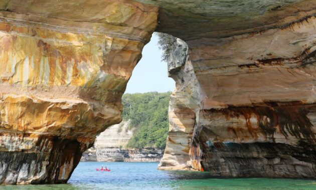 fall foliage destinations USA - Upper Peninsula, Michigan