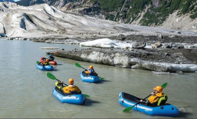 Kayaking in Auke Bay or Favorite Channel - Juneau Alaska things to do