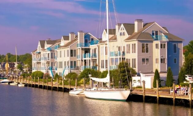 Stonington Borough, Connecticut - East Coast hidden beach towns