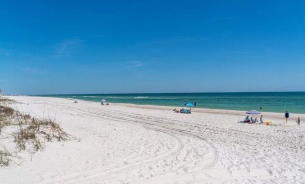 Gulf Shores peaceful beaches