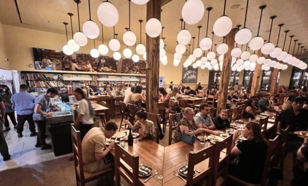 Best Brunch Spots in Chicago - The Publican