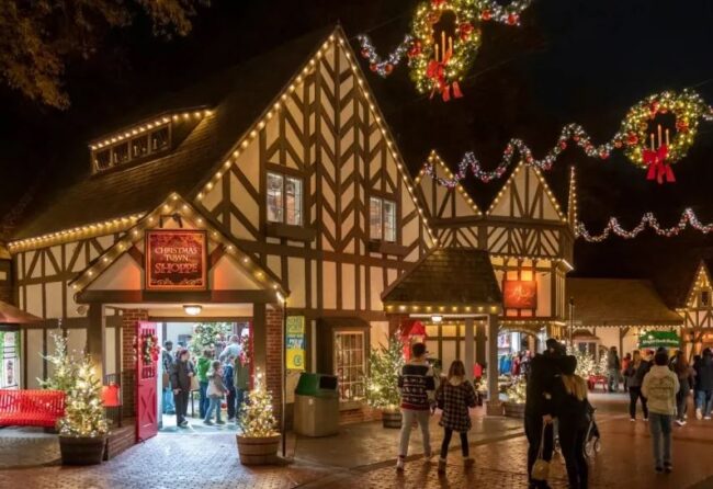 Colonial Williamsburg Virginia A Dickensian Christmas Wonderland