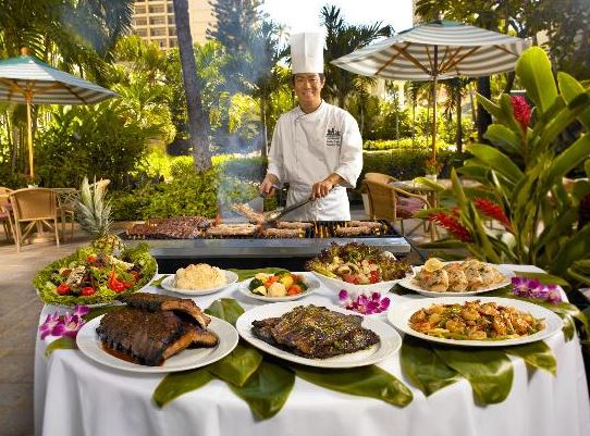 Dining in Paradise at Hilton Hawaiian Village Honolulu