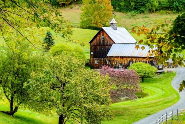 Woodstock, Vermont - New England small town travel