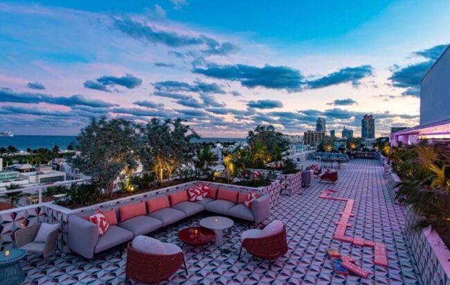 South Beach - Miami Rooftop Bars Nightlife
